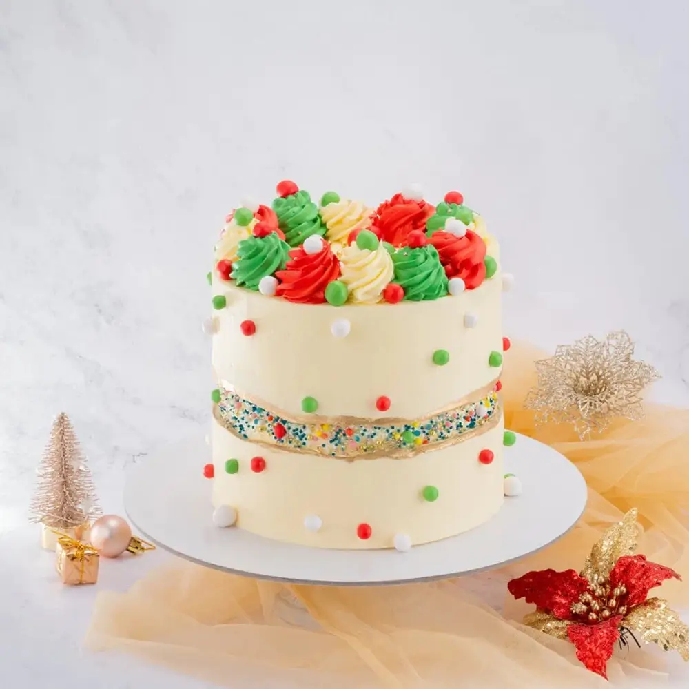 3 kg faultine christmas cake with chocolate ganache filling
